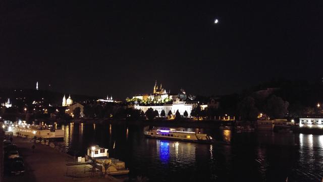 640x480/prag2016_0063.jpg