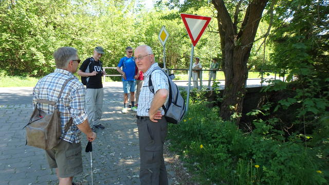 640x480/P5192768.JPG