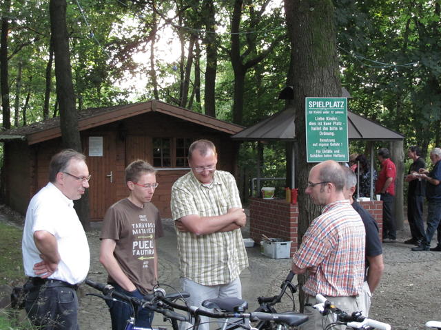 640x480/20110727_abschied_uri5.jpg