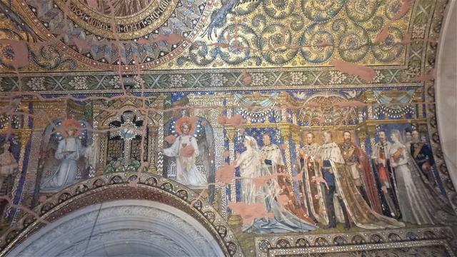640x480/BerlinGedächtniskirche05.JPG.jpg