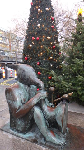 640x480/BerlinGedächtniskirche22.JPG.jpg
